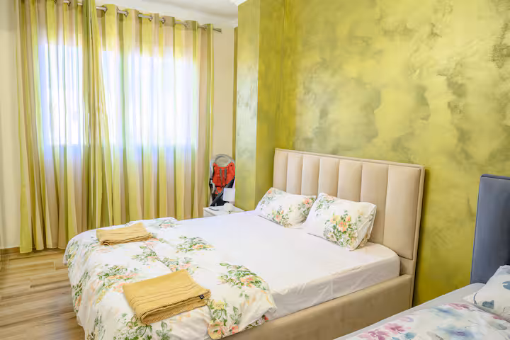 Ložnice apartmánu 1 s manželskou postelí